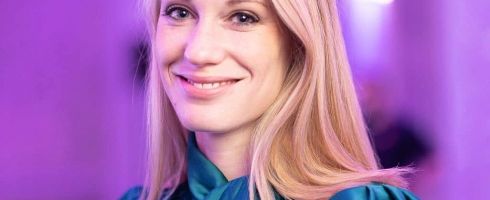 Laura Bousfield square